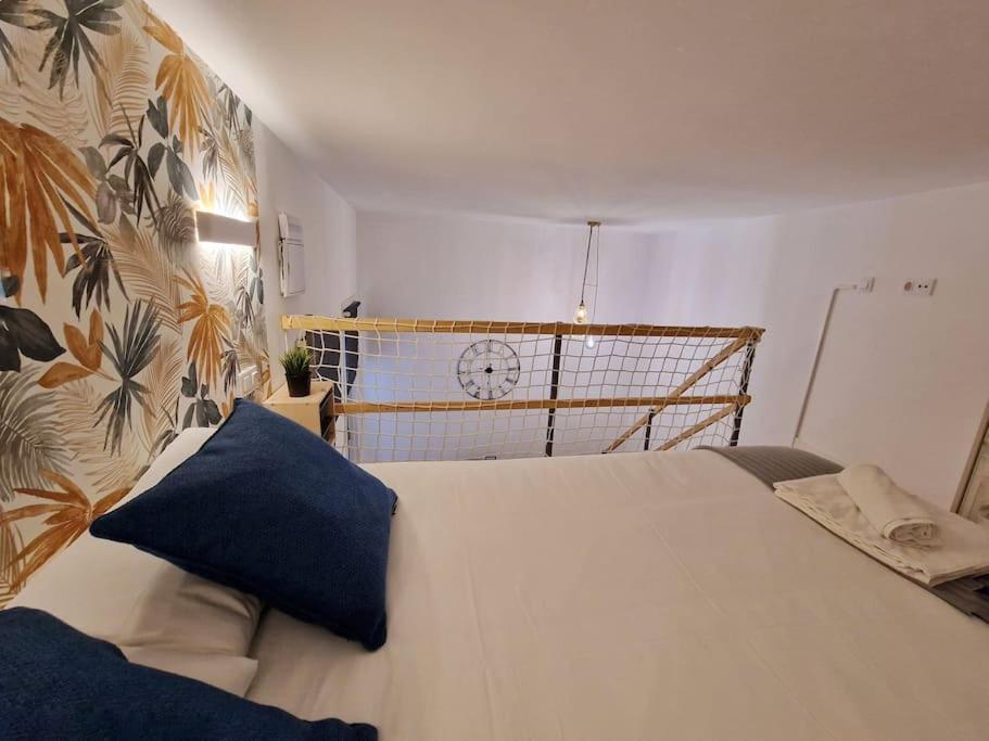 Mediodia Chica Apartamento Tipo Loft En La Latina Apartment มาดริด ภายนอก รูปภาพ