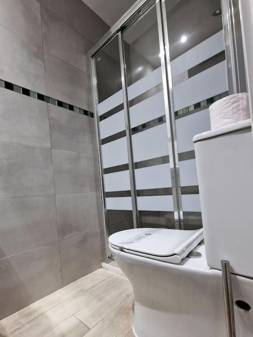 Mediodia Chica Apartamento Tipo Loft En La Latina Apartment มาดริด ภายนอก รูปภาพ