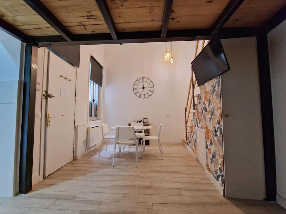 Mediodia Chica Apartamento Tipo Loft En La Latina Apartment มาดริด ภายนอก รูปภาพ